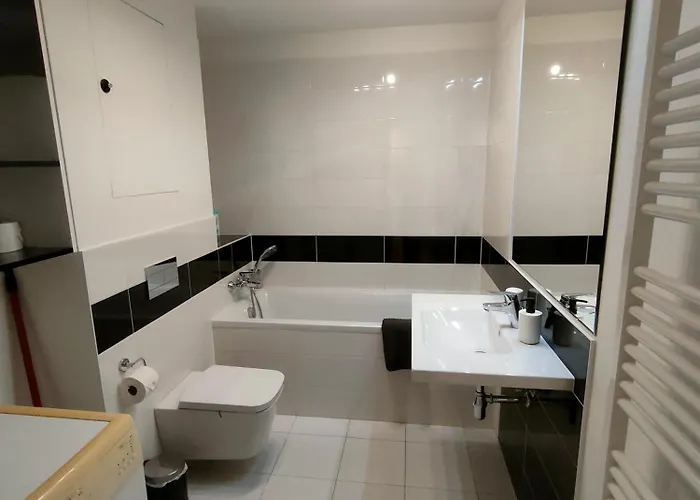 Sag Romantic 22 Floor Panorama Free Parking Free Wifi 아파트 브라티슬라바